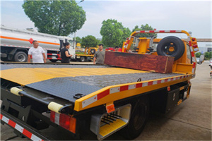 珙县附近拖车电话号码服务